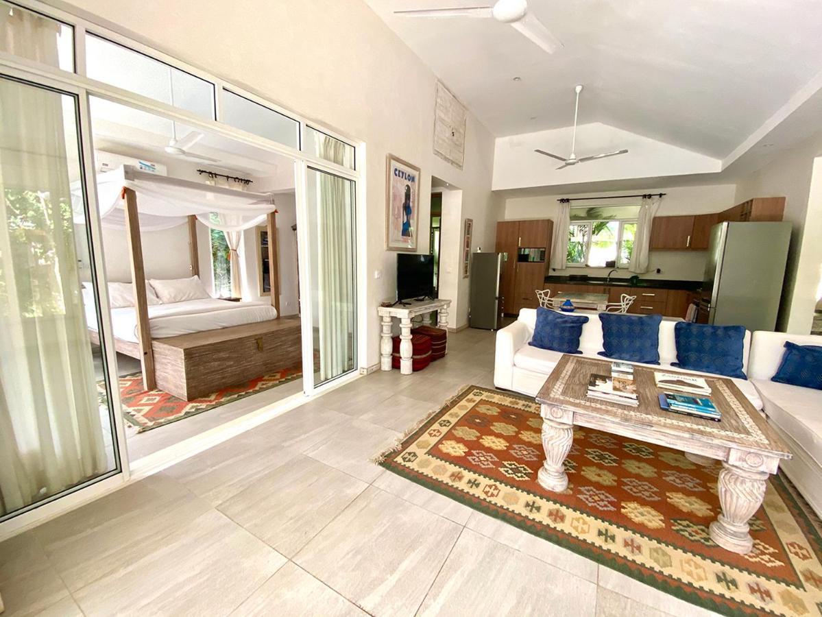 Saffron Villas Diani Beach Eksteriør billede