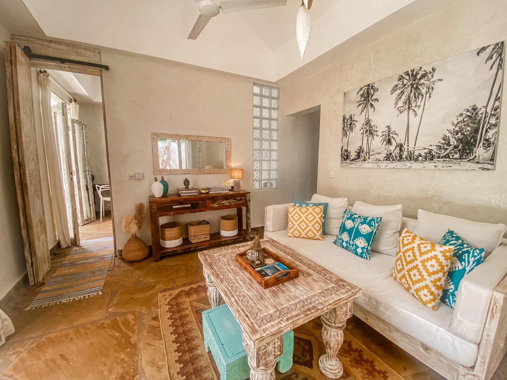 Saffron Villas Diani Beach Eksteriør billede
