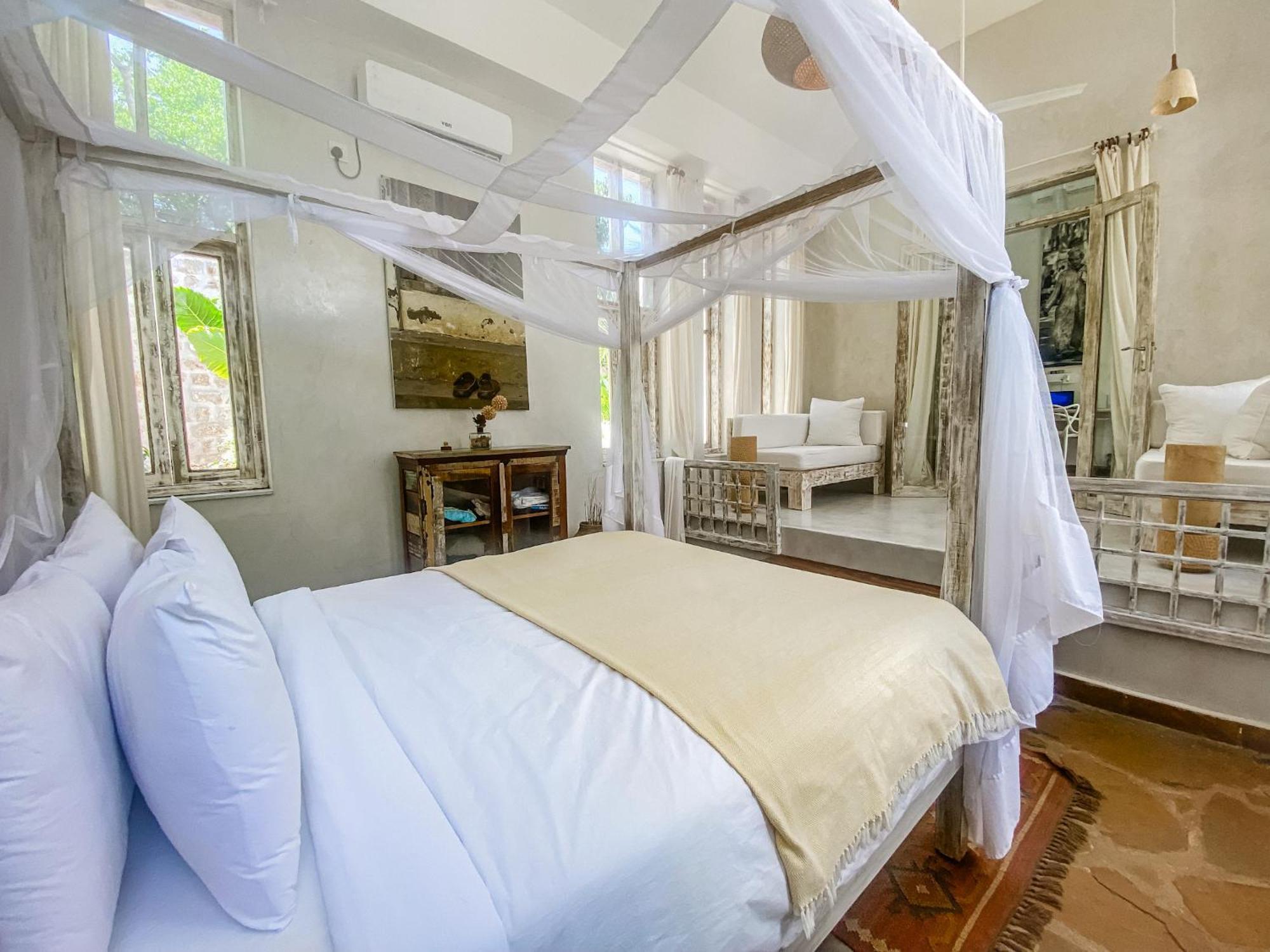 Saffron Villas Diani Beach Eksteriør billede